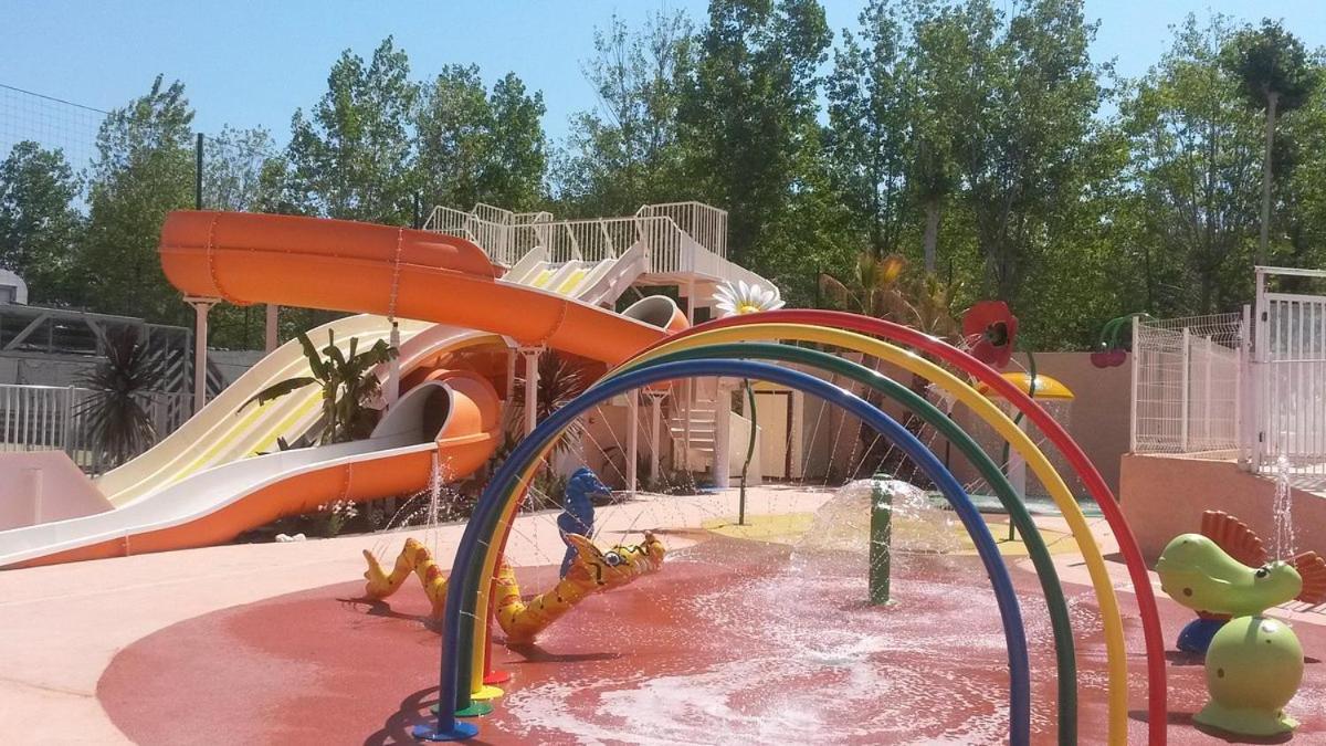 فندق Camping Les Sables Du Midi فالراس بلاج المظهر الخارجي الصورة